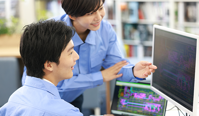 配電設計業務の様子